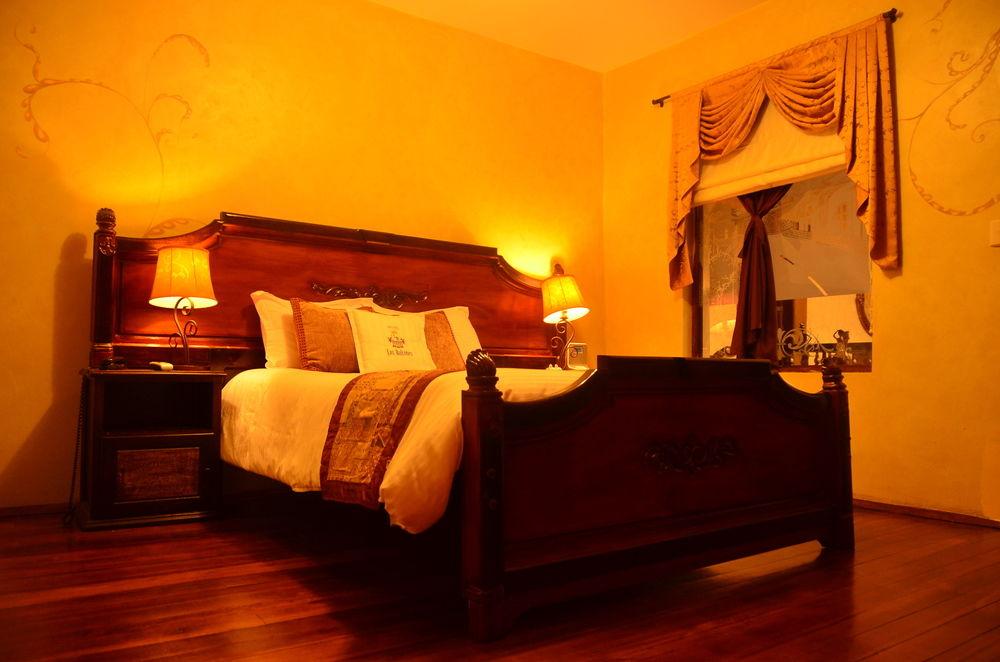 Hotel Boutique Los Balcones Куэнка Экстерьер фото