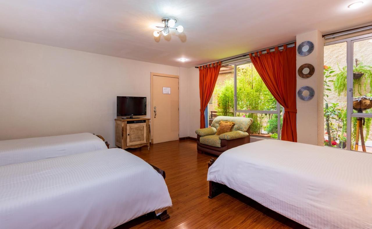 Hotel Boutique Los Balcones Куэнка Экстерьер фото