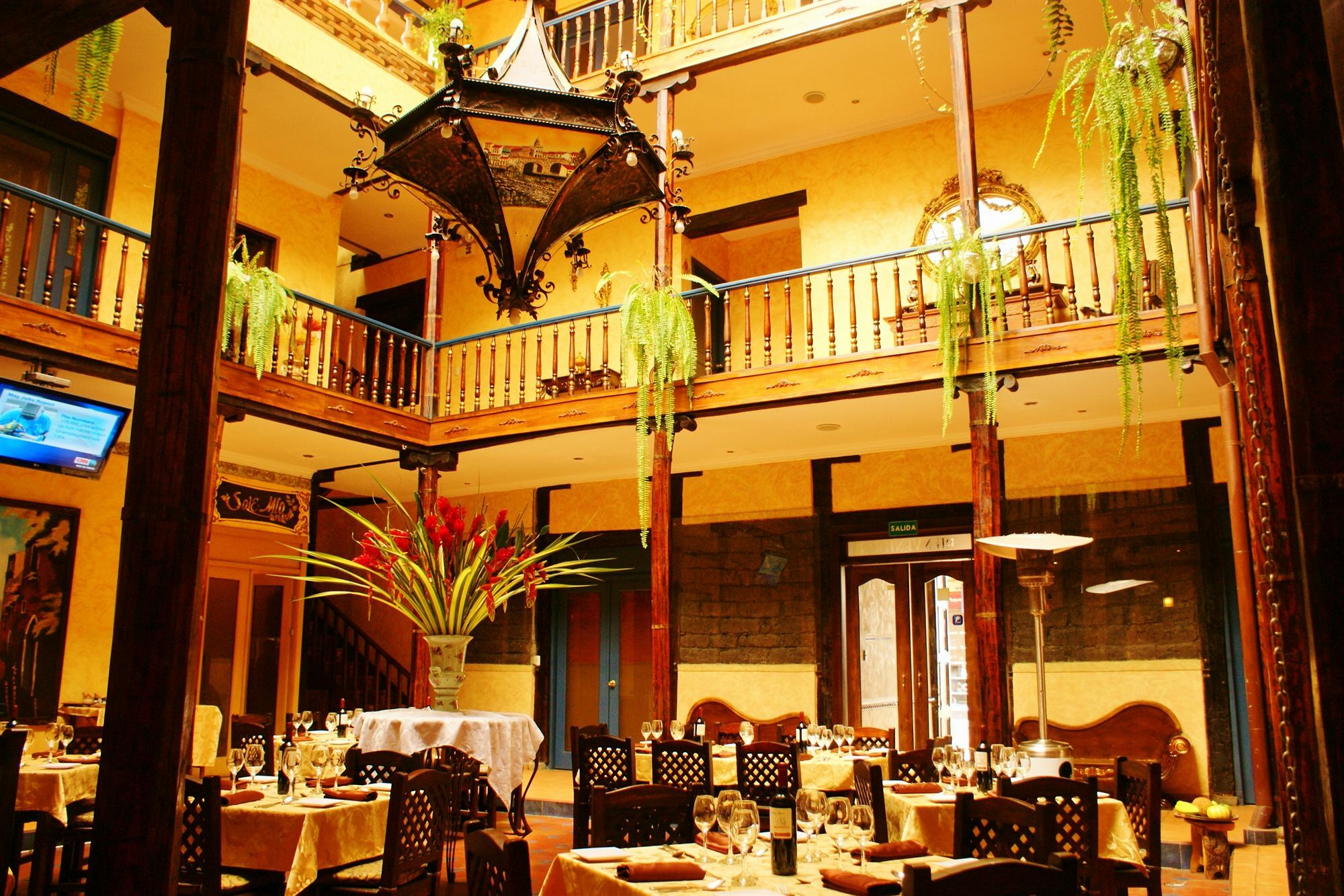 Hotel Boutique Los Balcones Куэнка Экстерьер фото
